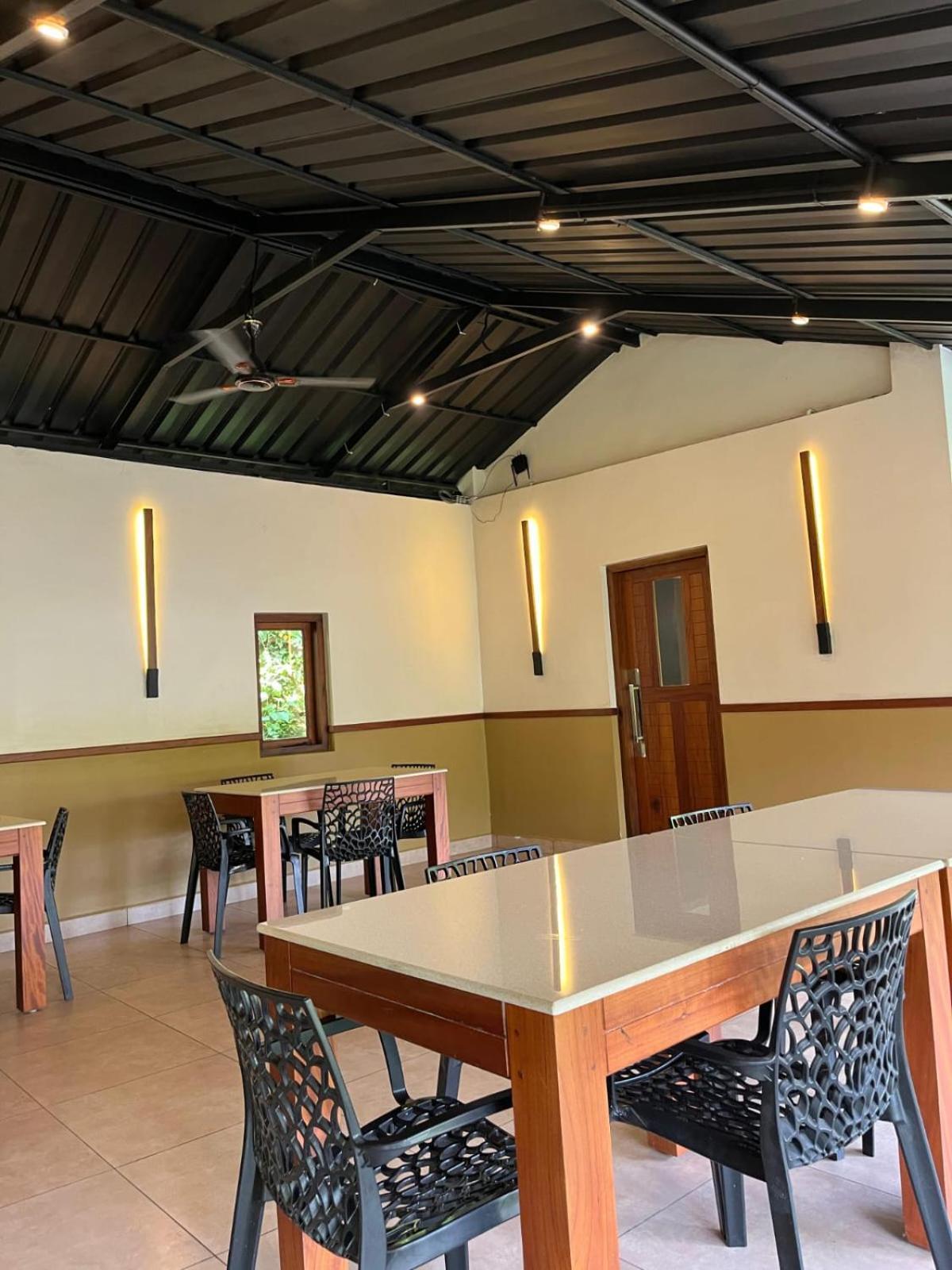 Villa Lush Acres Thekkady Exterior foto