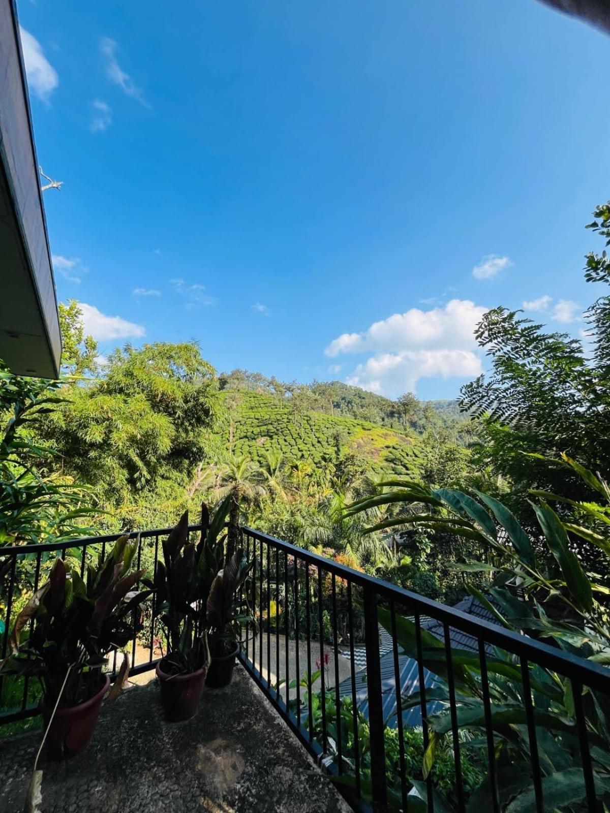 Villa Lush Acres Thekkady Exterior foto