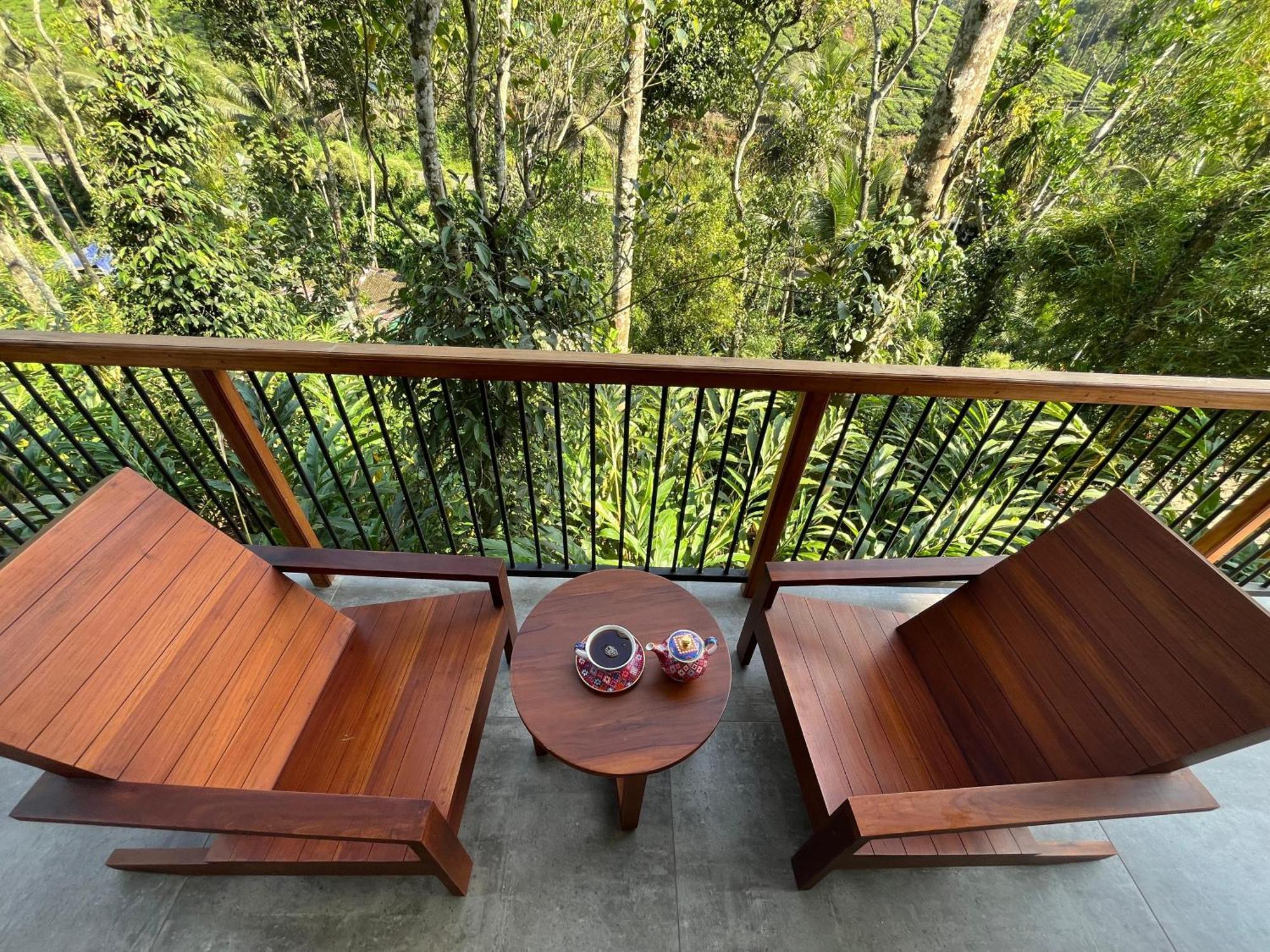 Villa Lush Acres Thekkady Exterior foto