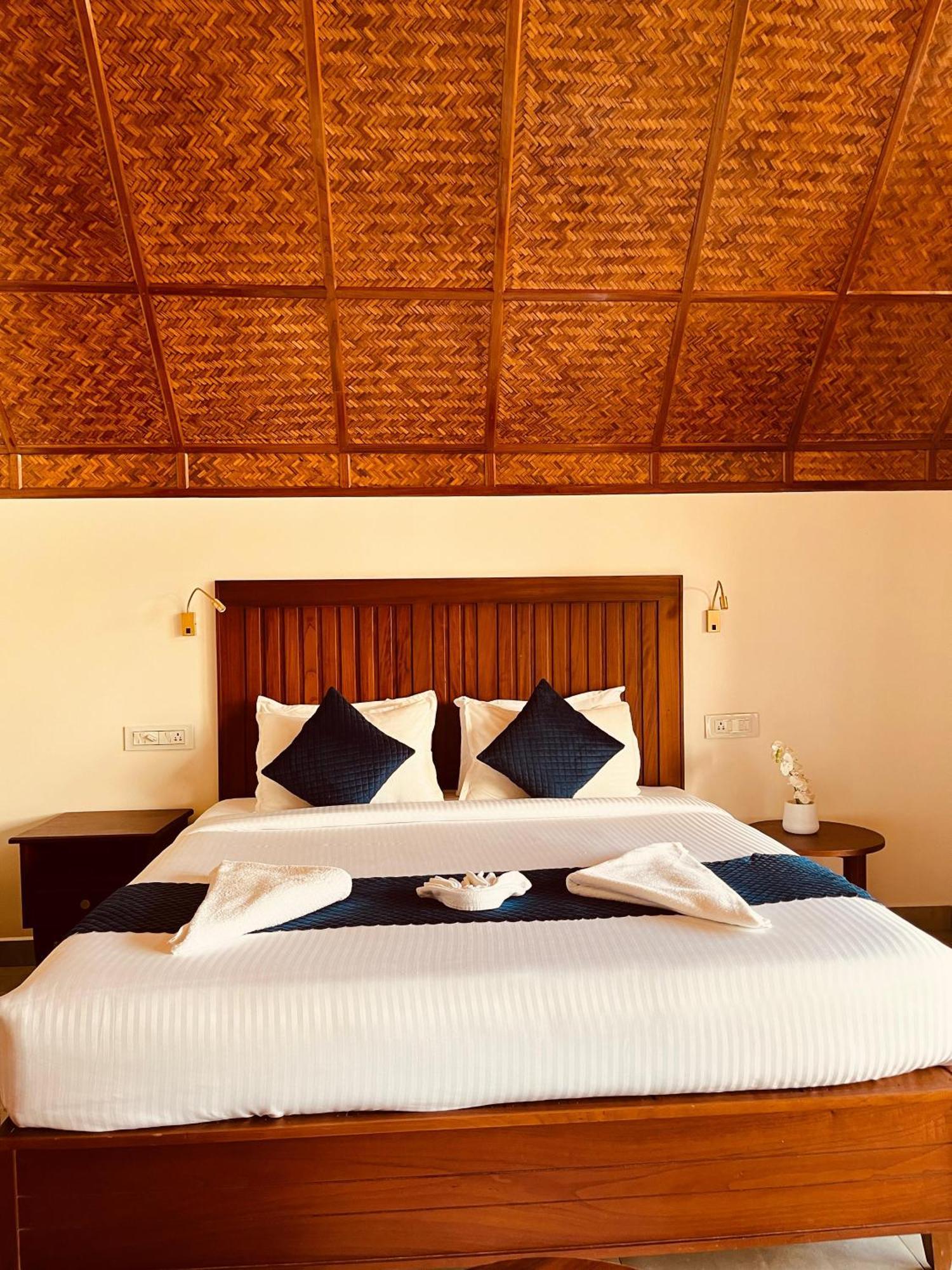 Villa Lush Acres Thekkady Exterior foto